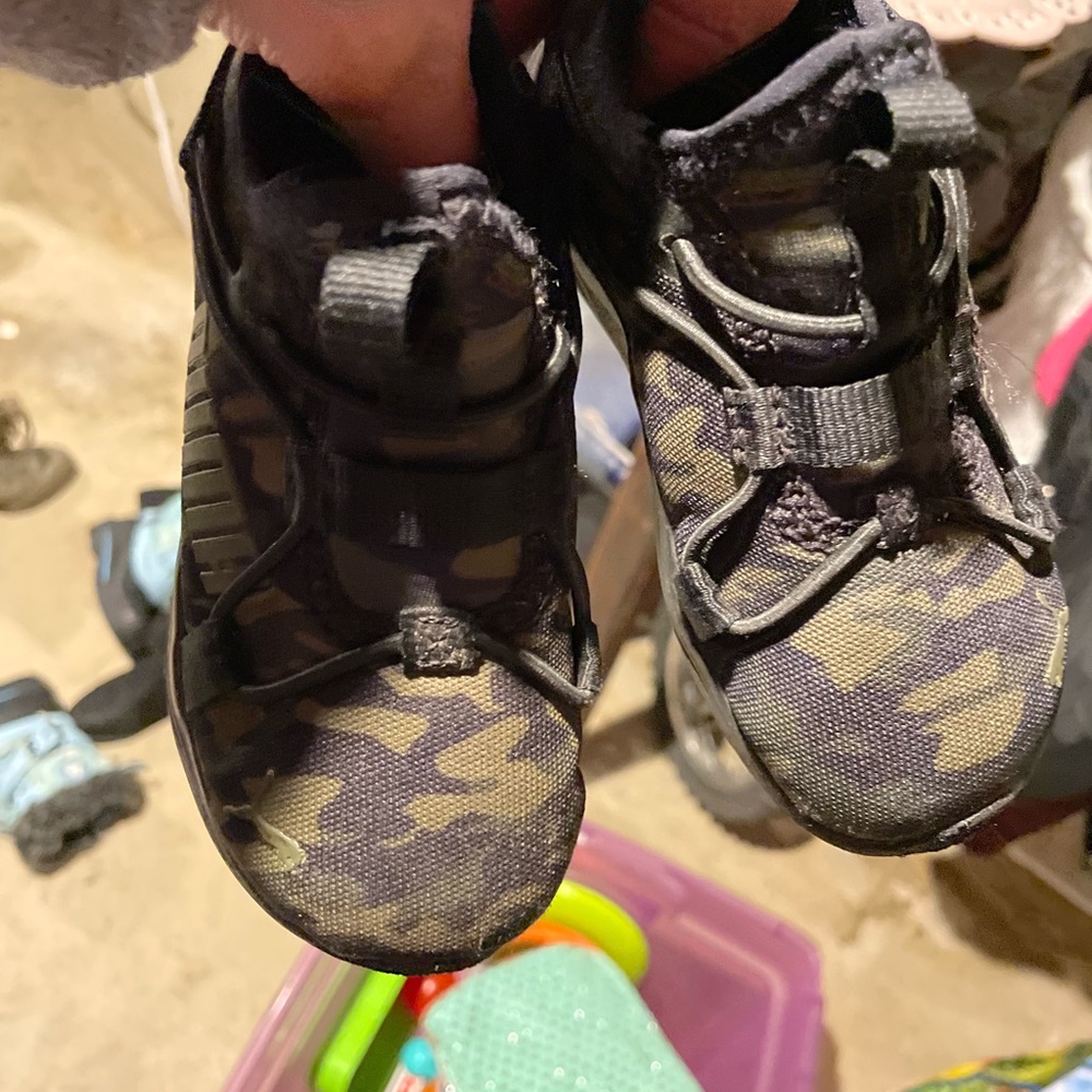 Cute camo puma slip on shoes